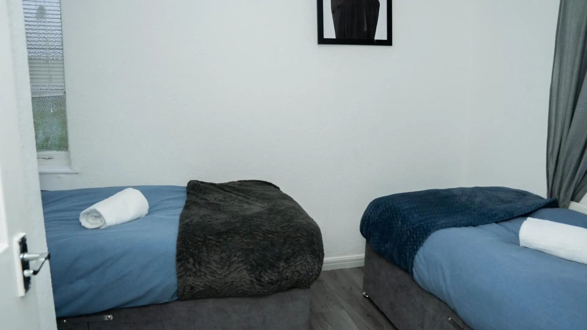 Home Away From Home In Headingley With Gated Drive 리즈